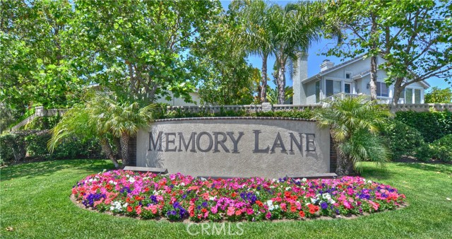 9 Cranwell, Aliso Viejo CA: https://media.crmls.org/medias/fc7a6fae-ba62-4643-9849-b3a73f431e92.jpg