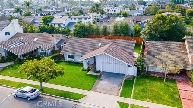 Detail Gallery Image 3 of 24 For 1815 Port Westbourne Pl, Newport Beach,  CA 92660 - 3 Beds | 2 Baths