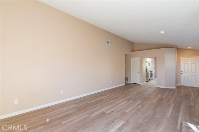 Detail Gallery Image 7 of 24 For 27294 Family Cir, Menifee,  CA 92586 - 3 Beds | 2 Baths