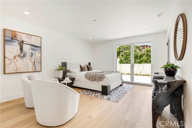 Detail Gallery Image 43 of 46 For 1759 Glenneyre St, Laguna Beach,  CA 92651 - 5 Beds | 5/1 Baths