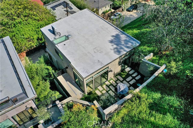 Detail Gallery Image 32 of 45 For 3949 Glenalbyn Dr, Los Angeles,  CA 90065 - 3 Beds | 2/1 Baths