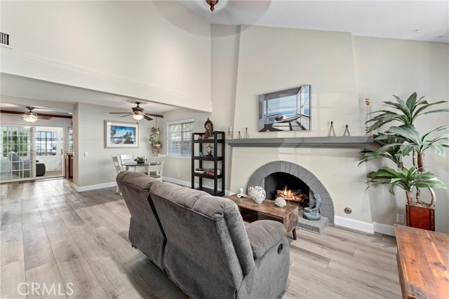 Detail Gallery Image 5 of 50 For 22611 via Santiago, Mission Viejo,  CA 92691 - 4 Beds | 2 Baths