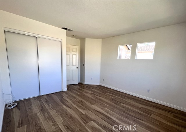 20865 Oakdale Lane, Riverside CA: https://media.crmls.org/medias/fc7bdb65-2d1d-43e1-81f6-e4bb5bdc94b1.jpg