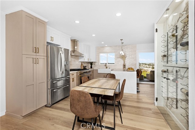 4136 Via Lado, Torrance CA: https://media.crmls.org/medias/fc7c546a-cde3-4cb8-9484-faed6ab49220.jpg