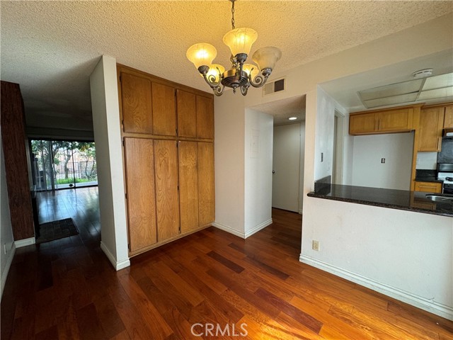 Detail Gallery Image 9 of 22 For 402 S Garfield Ave #15,  Alhambra,  CA 91801 - 3 Beds | 3 Baths