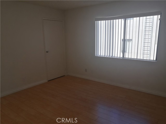 Detail Gallery Image 12 of 21 For 125 N 3rd St #C,  Alhambra,  CA 91801 - 3 Beds | 2/1 Baths