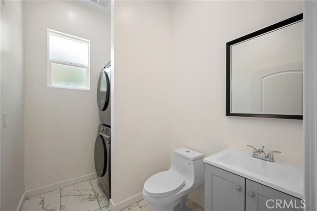 8302 Webb Avenue, Sun Valley CA: https://media.crmls.org/medias/fc7dc25a-5aa3-4c74-bf1d-e9dafa13fdd4.jpg