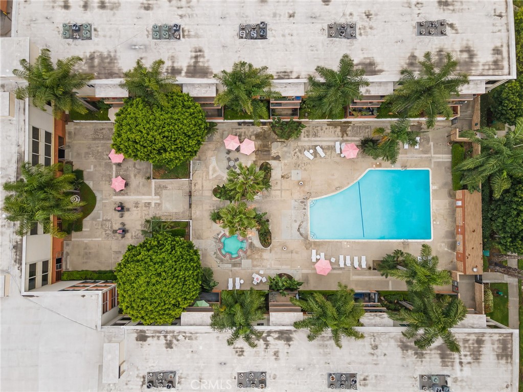 Fc7dfb81 E711 4ec6 B915 0a4a9ecbbe54