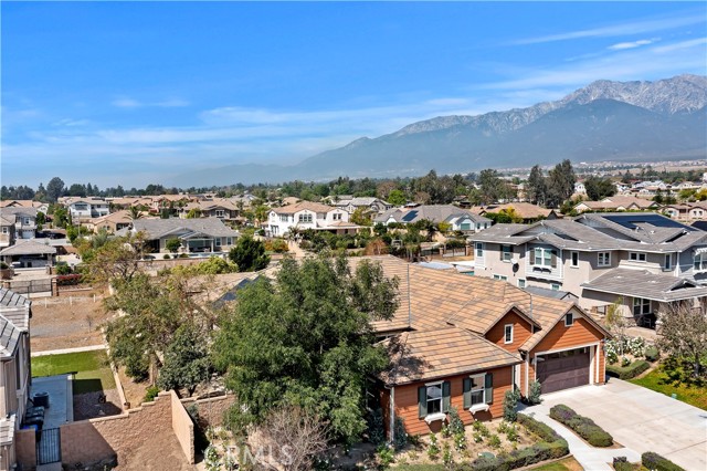 Detail Gallery Image 8 of 69 For 6336 Sloane Ct, Rancho Cucamonga,  CA 91739 - 5 Beds | 3/1 Baths