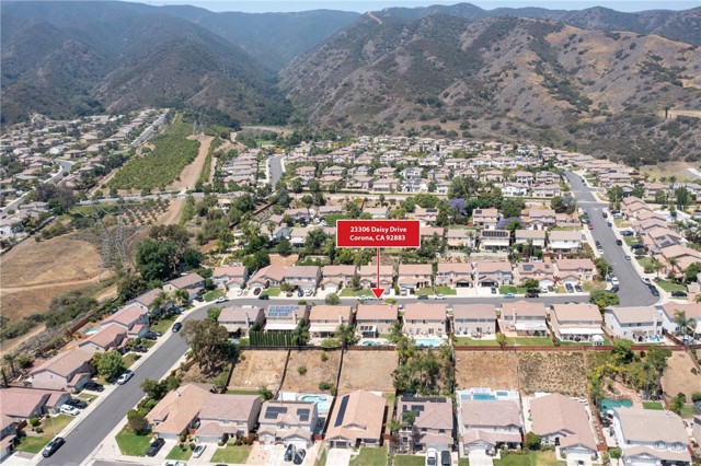 23306 Daisy Drive, Corona CA: https://media.crmls.org/medias/fc7ee4c1-0fc6-4332-a7f7-def84bda2e75.jpg
