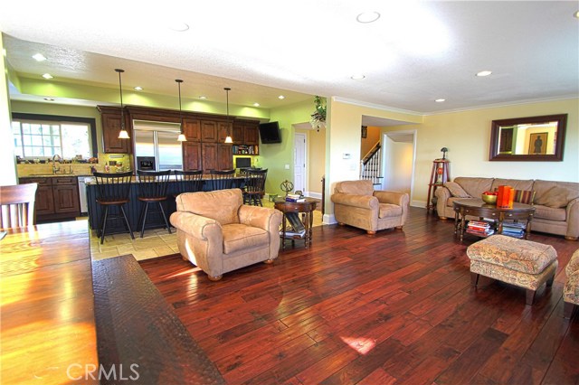 5818 Sunmist Drive, Rancho Palos Verdes, California 90275, 5 Bedrooms Bedrooms, ,3 BathroomsBathrooms,Residential,Sold,Sunmist,PV17230947