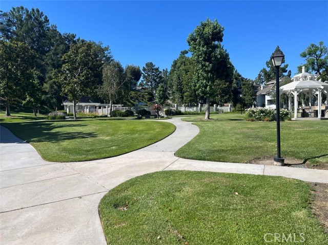 Detail Gallery Image 4 of 19 For 26961 Rainbow Glen Dr #729,  Canyon Country,  CA 91351 - 3 Beds | 2 Baths