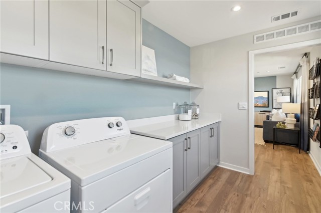 Detail Gallery Image 23 of 32 For 6737 Solera Dr, Palmdale,  CA 93552 - 5 Beds | 4 Baths