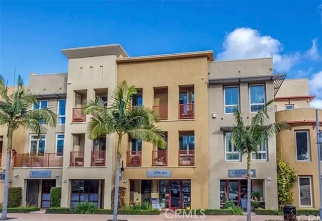 Front Image Thumbnail for CROC25234356