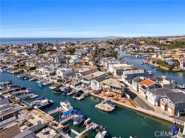 Detail Gallery Image 26 of 27 For 3711 Channel Pl, Newport Beach,  CA 92663 - 2 Beds | 1/1 Baths