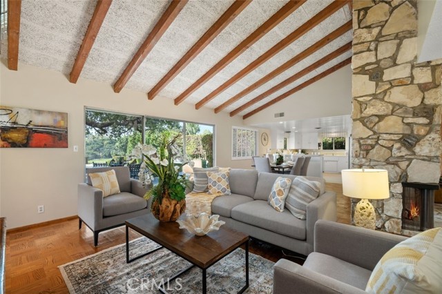 Detail Gallery Image 13 of 58 For 1315 Riviera Dr, Pasadena,  CA 91107 - 3 Beds | 2 Baths