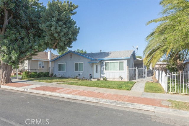 Image 2 for 708 Harris St, Corona, CA 92882