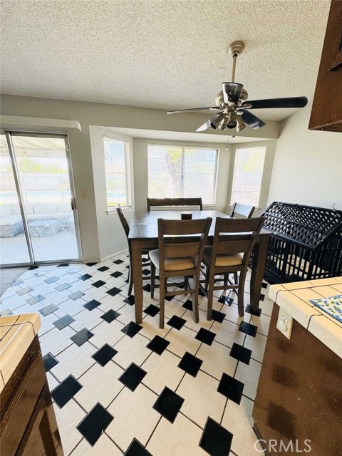 14821 Gravilla Road, Victorville CA: https://media.crmls.org/medias/fc823cb1-9d4c-46e4-a38b-3182ab7980a5.jpg