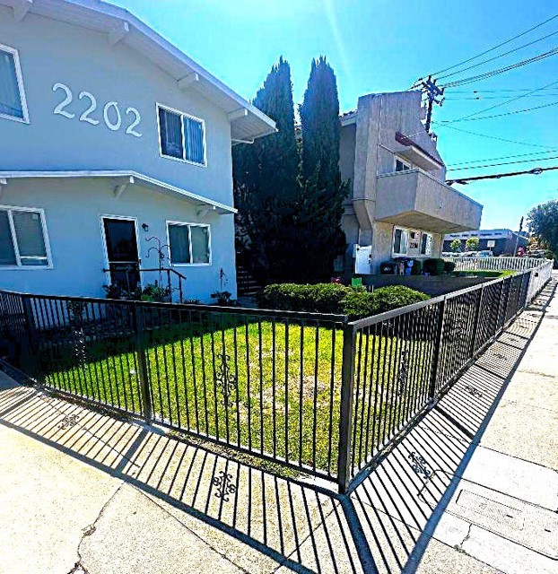 The Large Front Yard Area Recently had a Privacy Fence Surround Installed Offering Secure Use by the Tenants. The Large Front Yard Area Recently had a Privacy Fence Surround Installed Offering Secure Use by the Tenants.