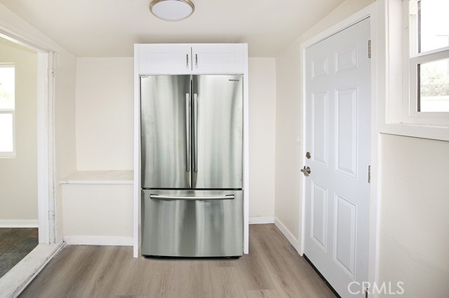 10709 Sherman Place, Sun Valley CA: https://media.crmls.org/medias/fc828826-58d0-4265-8af6-3553d1fbc327.jpg