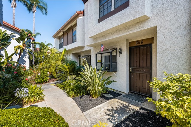 Detail Gallery Image 1 of 1 For 356 Molokai Dr, Placentia,  CA 92870 - 2 Beds | 2/1 Baths