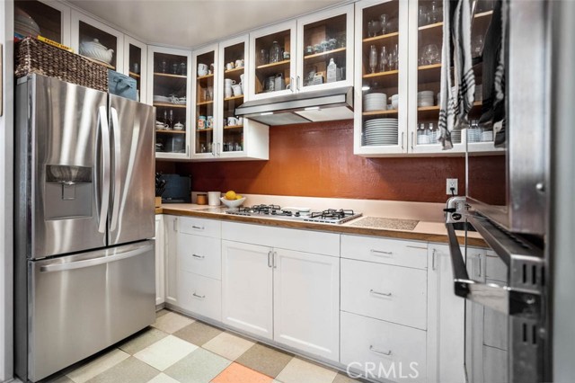 989 Coronado Drive, Glendale CA: https://media.crmls.org/medias/fc83e2cb-4b35-4807-9c11-3474a99a5302.jpg