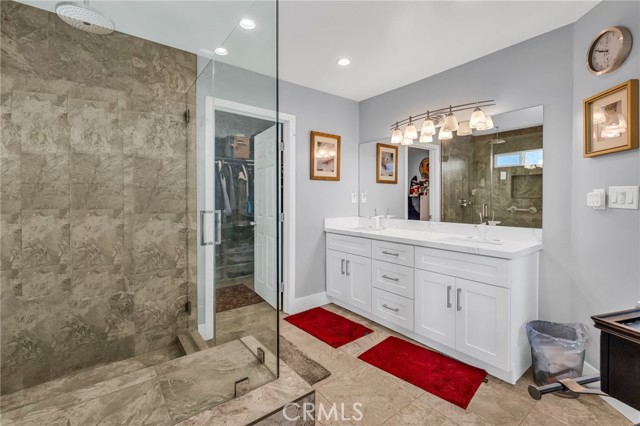 8404 Joan Lane, West Hills CA: https://media.crmls.org/medias/fc842d63-8644-4941-8c24-8a96a4166123.jpg