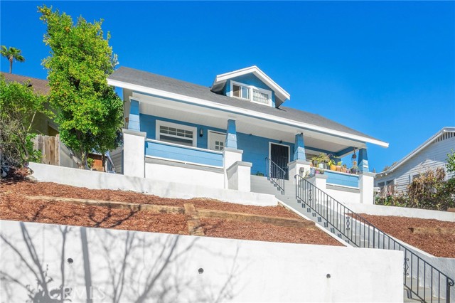 2537 Elsinore Street, Los Angeles, California 90026, ,Multi-Family,For Sale,Elsinore,GD25042010