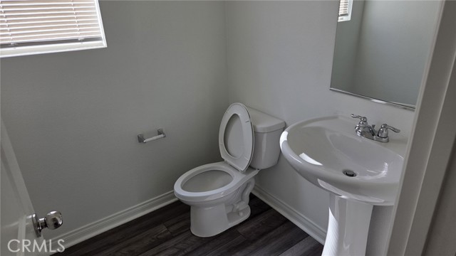 Detail Gallery Image 13 of 36 For 766 Whistling Straits Ct, Perris,  CA 92571 - 4 Beds | 2/1 Baths