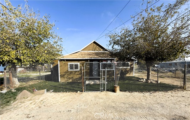 Detail Gallery Image 17 of 26 For 412 Mary, Maricopa,  CA 93252 - 3 Beds | 1 Baths