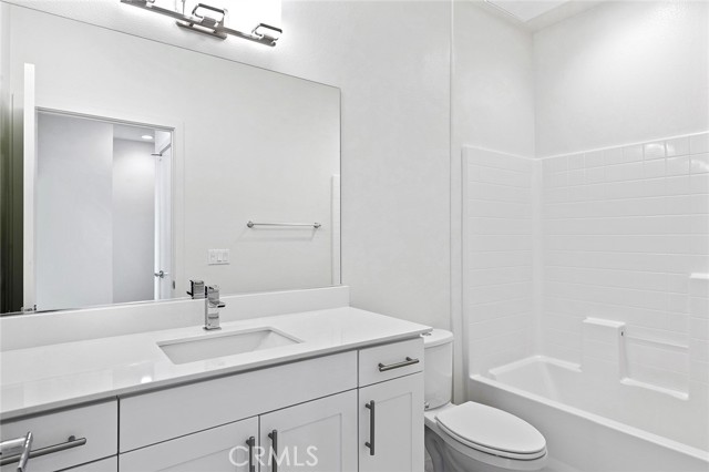 Detail Gallery Image 22 of 25 For 1684 Topanga, Costa Mesa,  CA 92627 - 3 Beds | 2/2 Baths