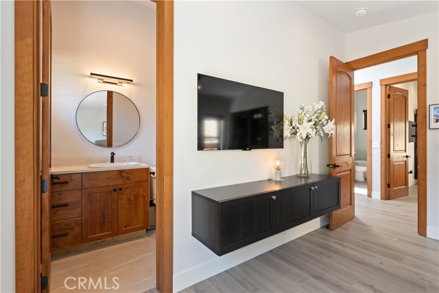 Detail Gallery Image 30 of 73 For 12630 Lakeshore Dr, Clearlake,  CA 95422 - 3 Beds | 3 Baths