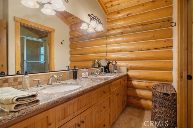 Detail Gallery Image 40 of 57 For 1947 Shady, Big Bear City,  CA 92314 - 5 Beds | 3/1 Baths