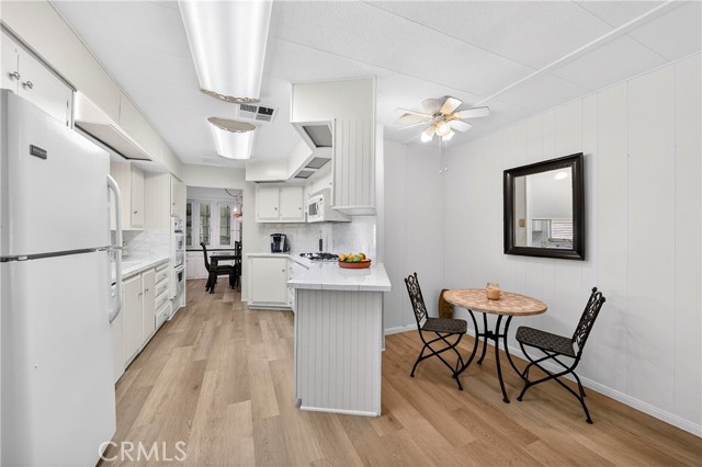 Detail Gallery Image 8 of 47 For 39300 One Horse Way, Palm Desert,  CA 92260 - 3 Beds | 2/1 Baths