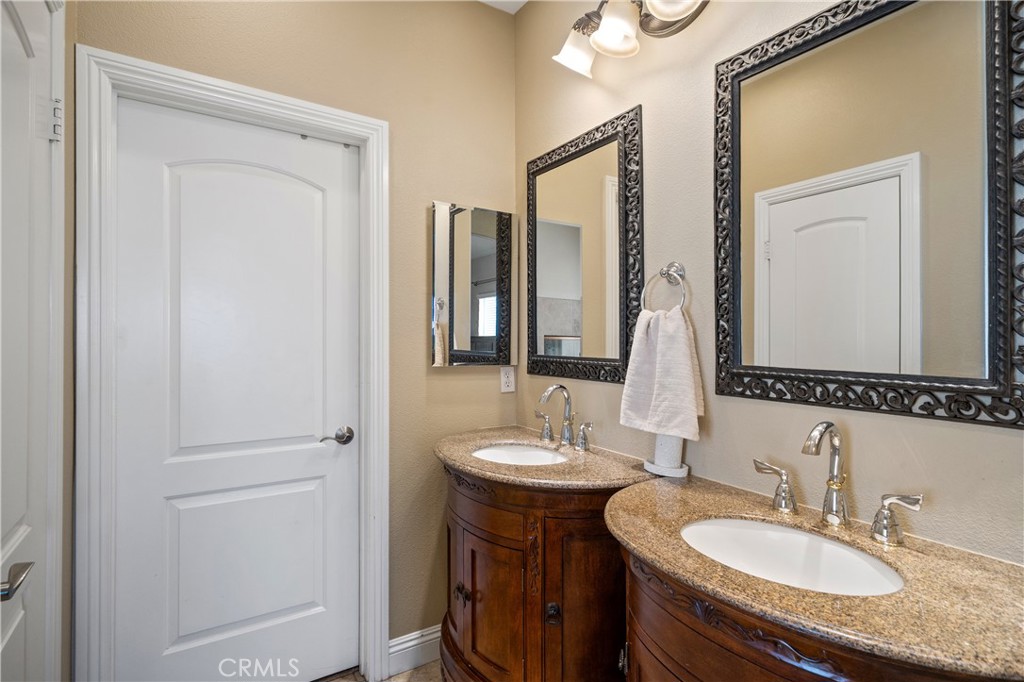 MLS #OC25046910 img 20