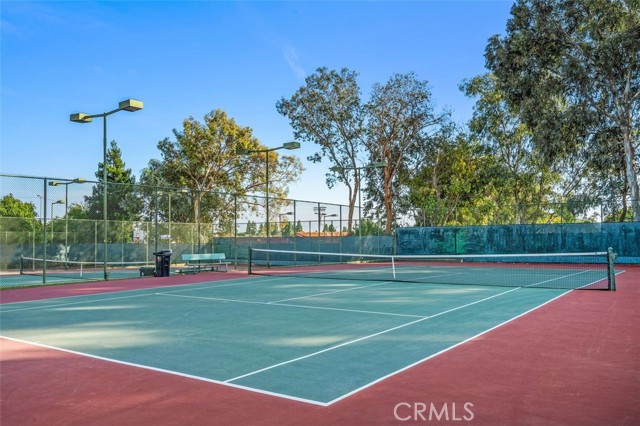 Detail Gallery Image 28 of 33 For 10056 Melinda Way #3,  Northridge,  CA 91325 - 2 Beds | 2/1 Baths