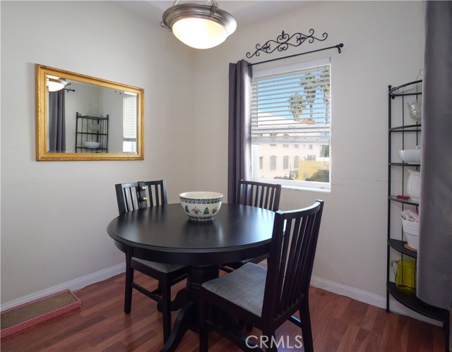 Detail Gallery Image 7 of 23 For 1323 Post Ave #K,  Torrance,  CA 90501 - 2 Beds | 1/1 Baths