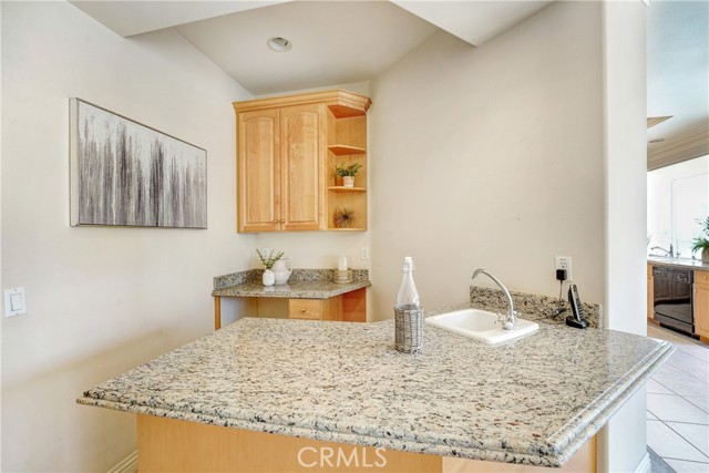 9103 Rancho Real Road, Temple City CA: https://media.crmls.org/medias/fc8db024-a63b-443d-b981-2821ba1bd0e4.jpg