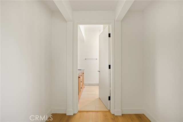 Detail Gallery Image 9 of 39 For 2671 1/2 Benedict, Los Angeles,  CA 90039 - 3 Beds | 3 Baths