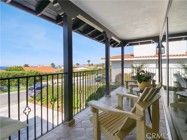 520 Via Media, Palos Verdes Estates, California 90274, 3 Bedrooms Bedrooms, ,2 BathroomsBathrooms,Residential,Sold,Via Media,PV22040165