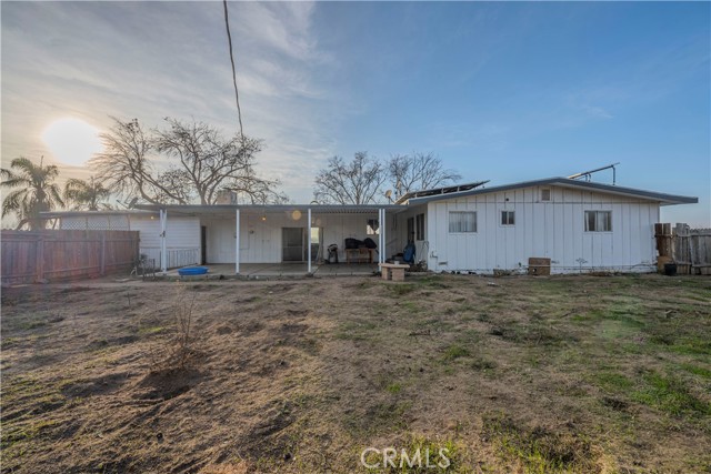 Detail Gallery Image 9 of 38 For 13250 Road 184, Porterville,  CA 93257 - 3 Beds | 2 Baths