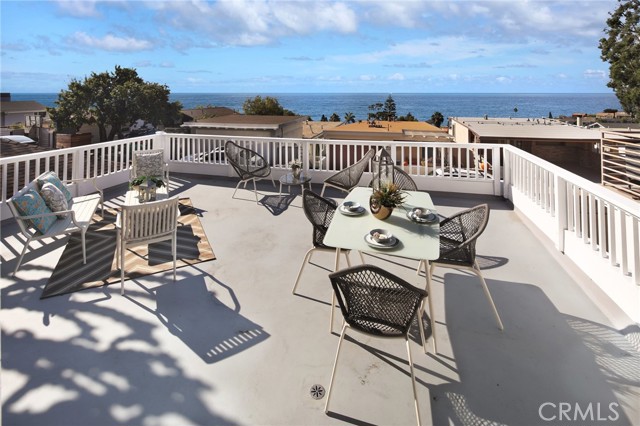2856 Rounsevel Terrace, Laguna Beach CA: https://media.crmls.org/medias/fc91434b-2adf-4ead-9172-acd28ba859c8.jpg