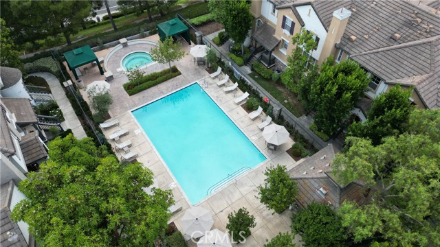 7 Burlingame Lane, Aliso Viejo CA: https://media.crmls.org/medias/fc918397-f6a8-4a41-a97d-cdbf48880677.jpg