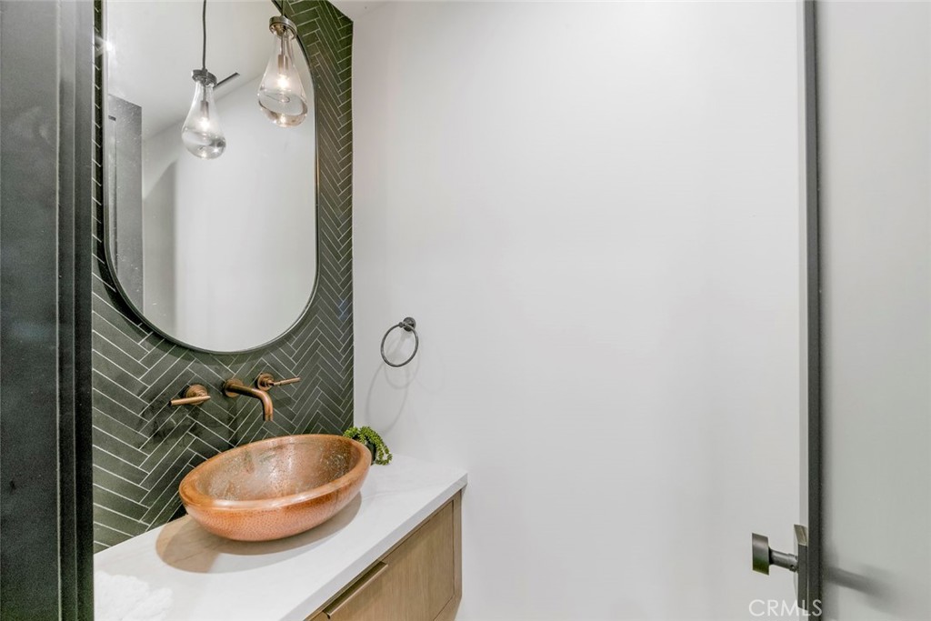 MLS #OC26155960 image #13