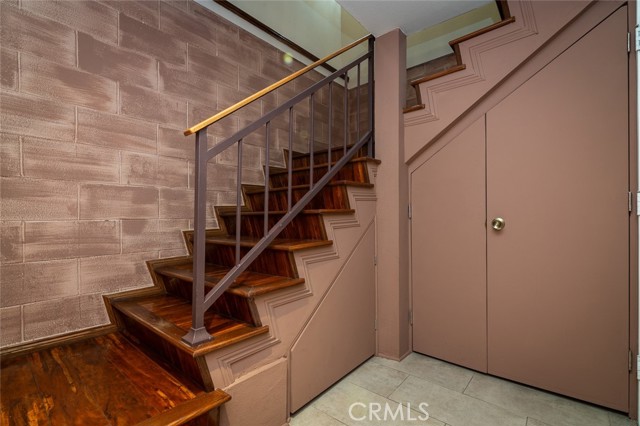 Detail Gallery Image 40 of 44 For 707 Raleigh St #5,  Glendale,  CA 91205 - 3 Beds | 3 Baths