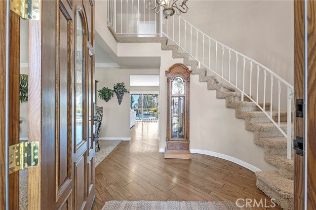 Detail Gallery Image 3 of 59 For 19350 Winged Foot Cir, Porter Ranch,  CA 91326 - 5 Beds | 4 Baths