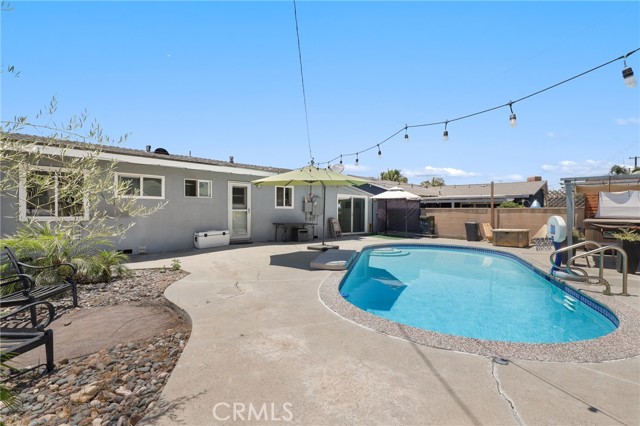 Detail Gallery Image 20 of 21 For 13708 El Espejo Rd, La Mirada,  CA 90638 - 3 Beds | 2 Baths