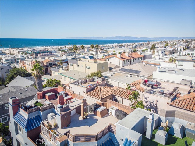 Detail Gallery Image 58 of 65 For 1419 Monterey, Hermosa Beach,  CA 90254 - 3 Beds | 2/1 Baths