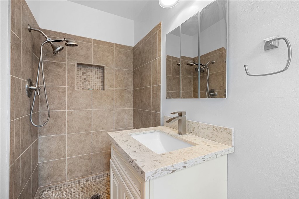 MLS #GD26194257 image #32