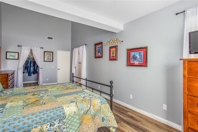 518 S Seminole Circle, Banning CA: https://media.crmls.org/medias/fc96c814-38f4-4828-8756-1e5e2c09082f.jpg
